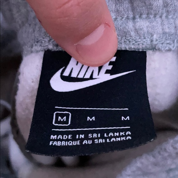 Men’s grey Nike sweatpants - Picture 2 of 2